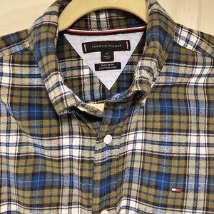 Tommy Hilfiger Men's Blue and Olive Plaid Shirt